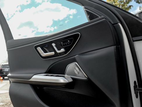 New 2026 Mercedes-Benz E 350 4MATIC Sedan image 12
