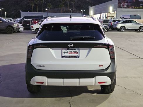New 2026 Nissan Kicks SR w/ SR Premium Package image 4