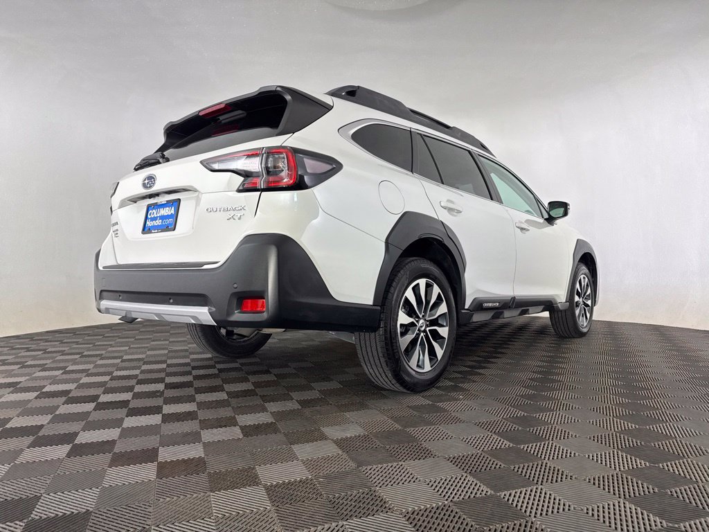Used 2024 Subaru Outback Limited XT AWD/4WD image 9