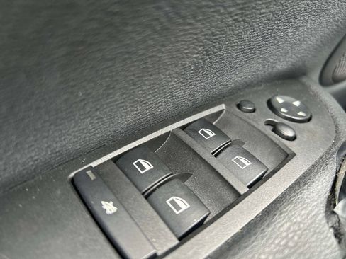 Used 2015 BMW X1 xDrive28i image 19