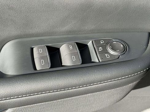 New 2025 Buick Enclave Sport Touring w/ Power Package image 10