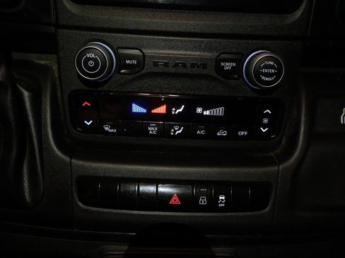 Used 2023 RAM ProMaster 2500 image 26