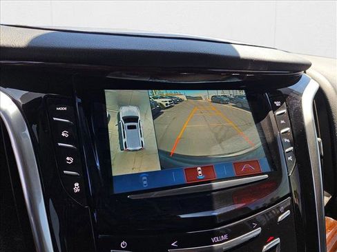 Used 2020 Cadillac Escalade Premium Luxury w/ LPO, Radiant Package image 12