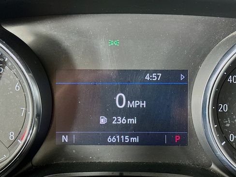 Used 2021 Buick Encore GX Preferred w/ Cold Weather Comfort Package FWD image 18