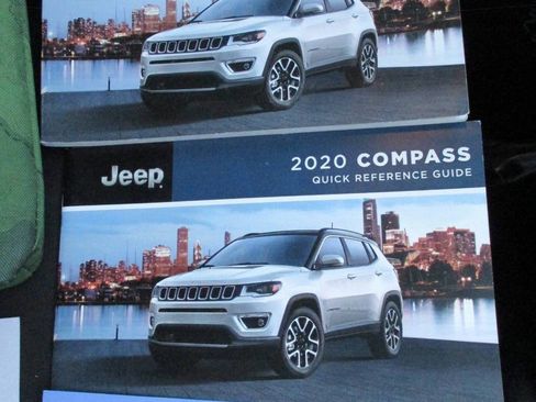 Used 2020 Jeep Compass Latitude w/ Cold Weather Group AWD/4WD image 26