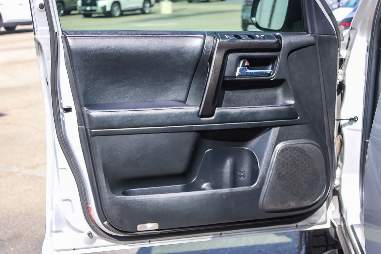 Used 2020 Toyota 4Runner TRD Off-Road Premium w/ Moonroof Package AWD/4WD image 21