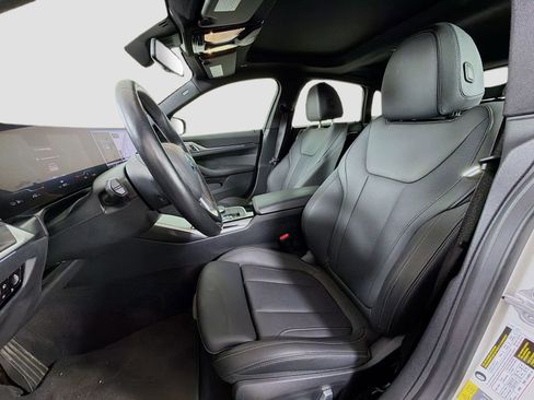 Used 2024 BMW i4 xDrive40i image 12