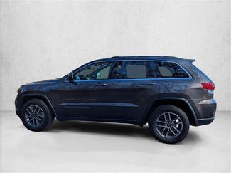 Used 2020 Jeep Grand Cherokee Laredo w/ 18" Wheel & 8.4" Radio Group video 3