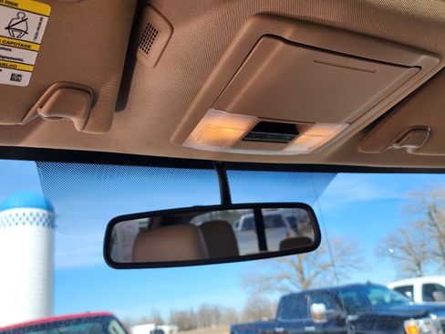 Used 2013 Ford F150 Lariat w/ Luxury Equipment Group image 16