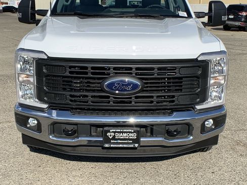 New 2026 Ford F250 XL w/ XL Chrome Package image 10