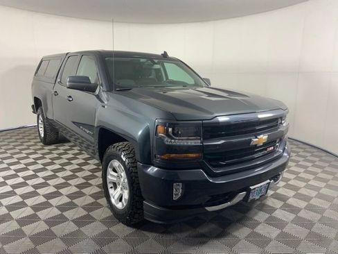 Used 2018 Chevrolet Silverado 1500 LT w/ All Star Edition AWD/4WD image 1