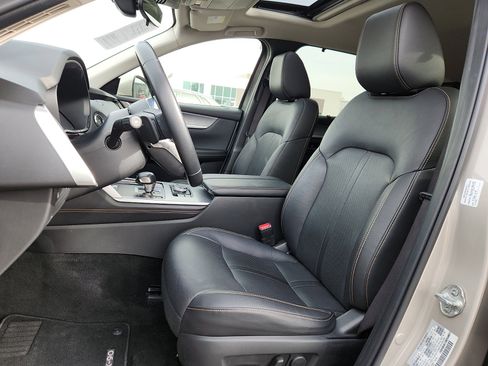 Used 2024 MAZDA CX-90 3.3 Turbo w/ Preferred Plus image 13