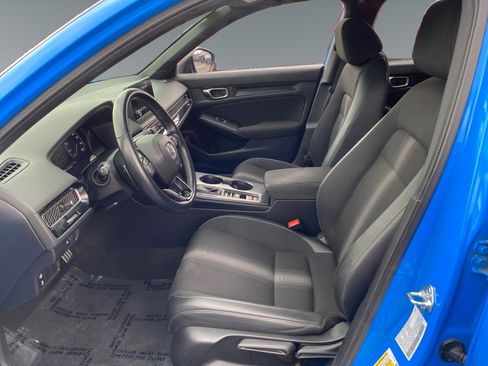Used 2023 Honda Civic Sport image 9