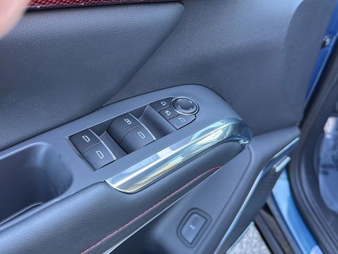 New 2026 Chevrolet Traverse RS w/ LPO, Floor Liner Package FWD image 28