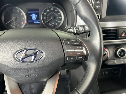Used 2019 Hyundai Kona SEL image 38