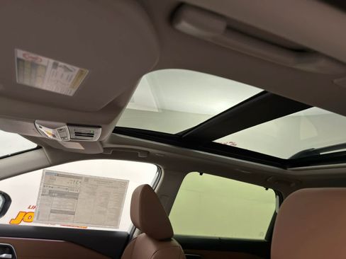 New 2026 Nissan Rogue Platinum w/ Platinum Premium Package image 15