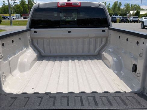 New 2026 GMC Canyon AT4 w/ Technology Plus Package AWD/4WD image 10