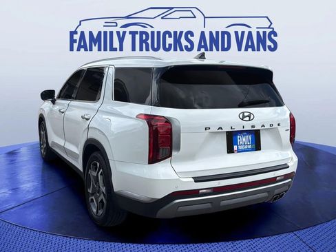 Used 2023 Hyundai Palisade SEL w/ Cargo Package AWD/4WD image 3