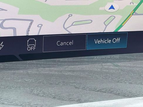 New 2025 Cadillac Escalade IQ Luxury 1 w/ Smart Trailering package image 30