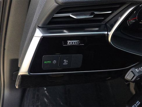 New 2026 Audi Q7 2.0T Premium image 30