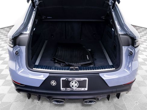 Certified 2024 Porsche Cayenne Turbo GT image 34