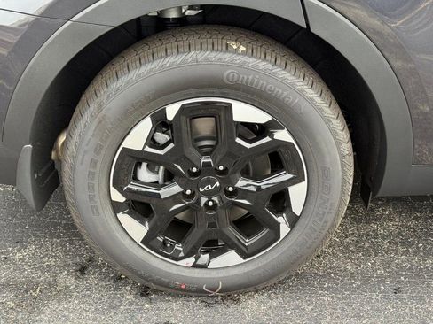 New 2026 Kia Sorento S w/ S Panoramic Sunroof Package image 5