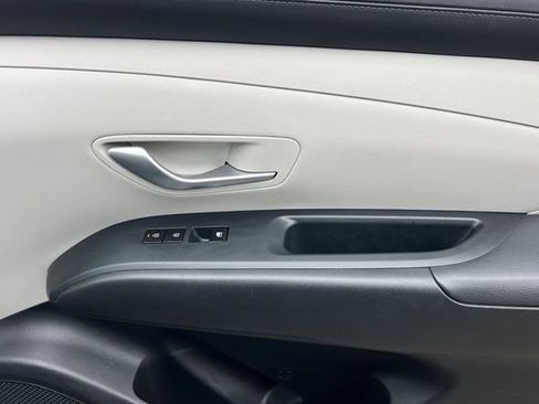 Used 2025 Hyundai Tucson SEL FWD image 22