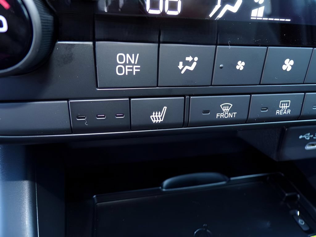 Certified 2026 Subaru Outback Premium AWD/4WD image 22