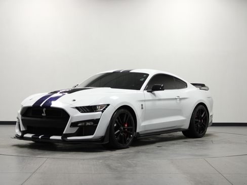 Used 2021 Ford Mustang Shelby GT500 w/ Technology Package image 8