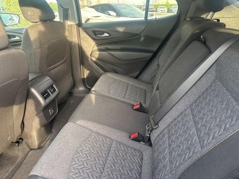 Used 2023 Chevrolet Equinox LT image 7