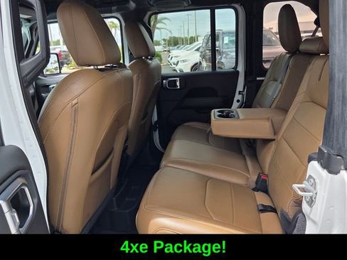 Certified 2022 Jeep Wrangler Unlimited Sahara w/ Safety Group AWD/4WD image 13