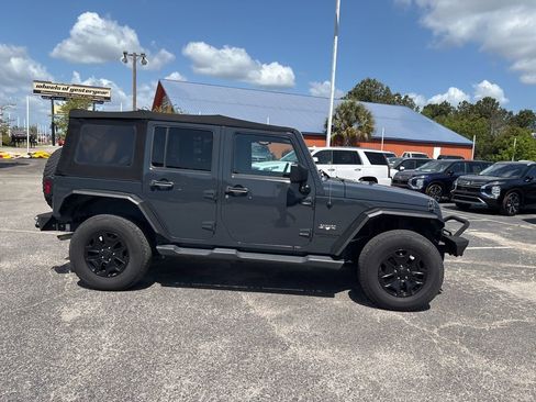 Used 2016 Jeep Wrangler Unlimited Sahara w/ Max Tow Package image 2