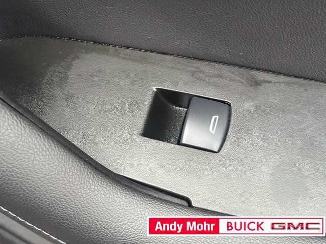 Used 2025 Chevrolet Blazer LT w/ Convenience Package FWD image 44