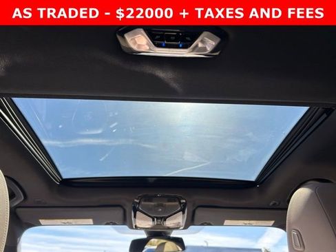 Used 2020 BMW 330i xDrive Sedan w/ Convenience Package image 17