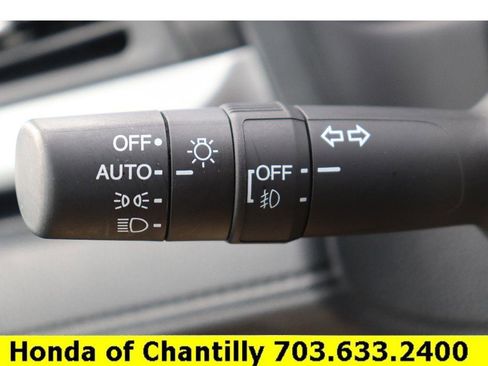Certified 2025 Honda Odyssey Touring image 10