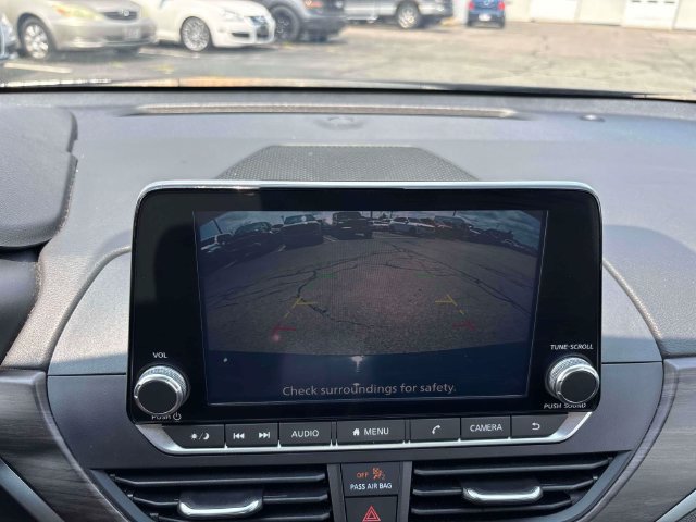 Used 2024 Nissan Altima 2.5 SV FWD image 22