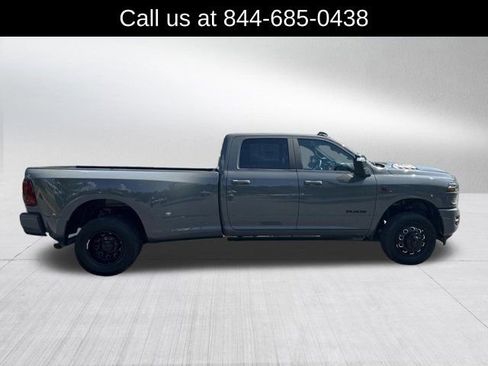 New 2026 RAM 3500 Laramie AWD/4WD image 4