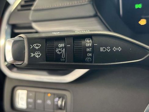 Used 2024 GMC Acadia AT4 w/ Super Cruise Package image 31