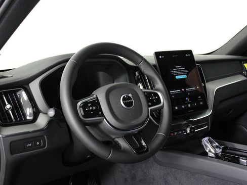 New 2026 Volvo XC60 T8 Ultra w/ Climate Package PRO image 8
