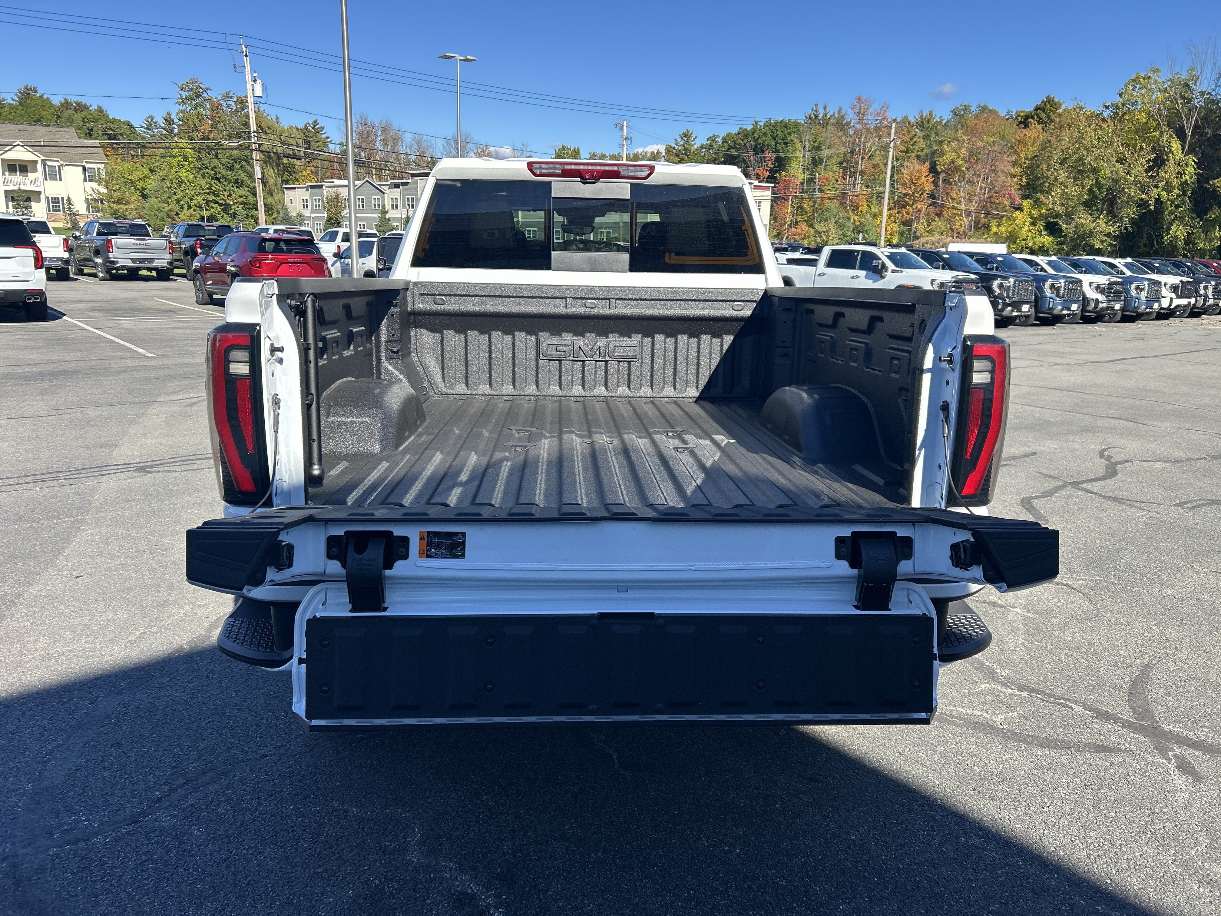 New 2026 GMC Sierra 3500 AT4 w/ AT4 Premium Plus Package AWD/4WD image 12