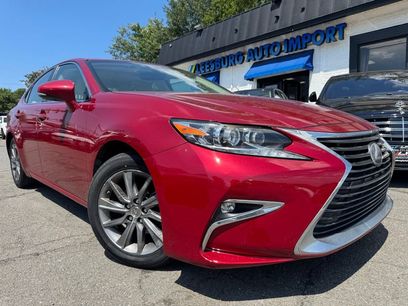 Used 2016 Lexus ES 300h w/ Luxury Package w/Wood Trim