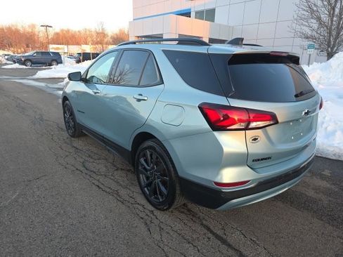 Used 2022 Chevrolet Equinox RS w/ RS Leather Package AWD/4WD image 2