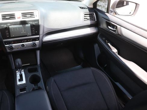 Used 2015 Subaru Legacy 2.5i Premium AWD/4WD image 22