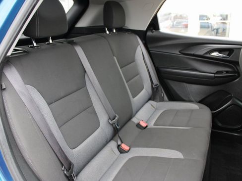 Used 2021 Chevrolet TrailBlazer LT w/ Sun and Liftgate Package image 24