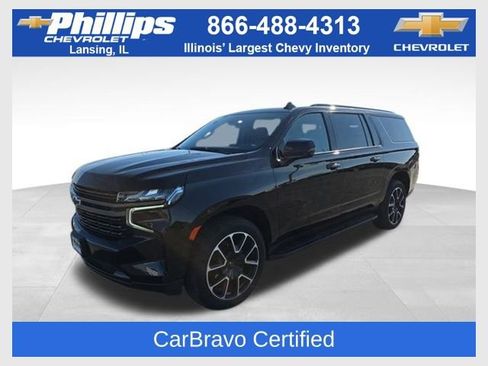 Used 2022 Chevrolet Suburban RST w/ Sport Performance Package image 1