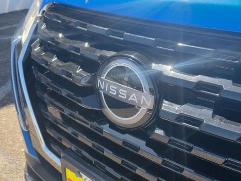 Used 2024 Nissan Kicks S FWD image 10