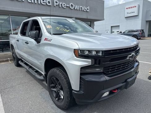 Used 2019 Chevrolet Silverado 1500 LT Trail Boss AWD/4WD image 3