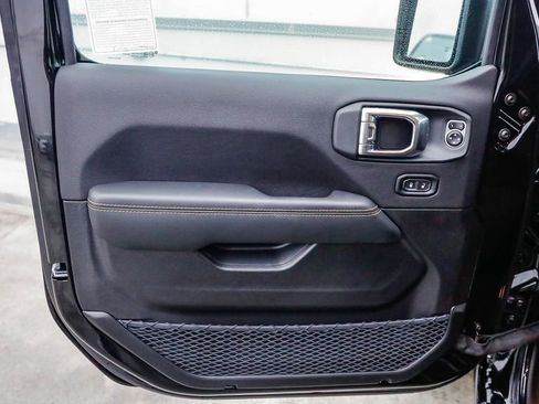 New 2025 Jeep Wrangler Sahara w/ Technology Group image 22