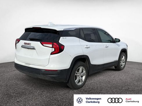 Used 2024 GMC Terrain SLE image 6