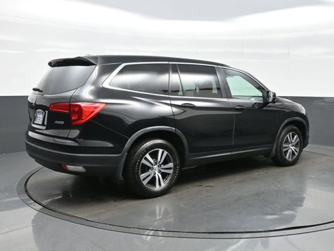 Used 2017 Honda Pilot EX-L image 6